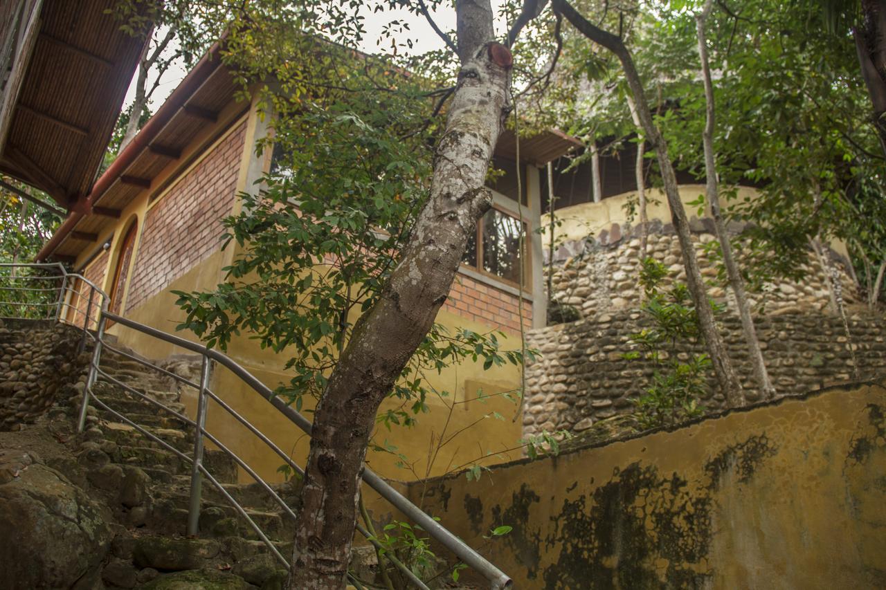 Villa Yacumaman Sanctuary à Tarapoto Extérieur photo